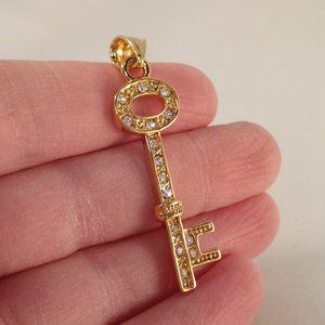 18K Yellow Gold Filled Key Diamond Zircon Necklace Pendant Party Gift